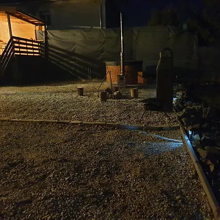 Belezug-lak Vendeghaz Holiday home *